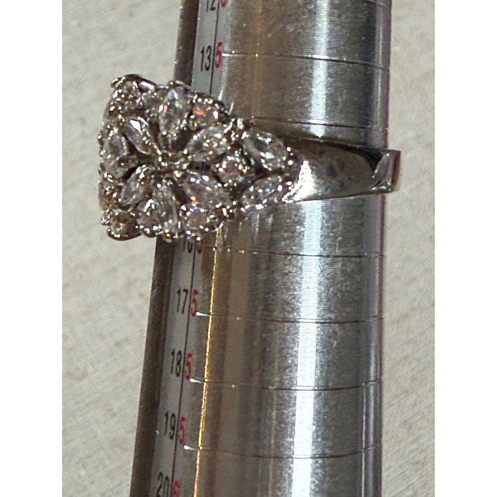 Silver Tone Marquise Cluster Cubic Zirconia Cocktail Ring Size 7 - Picture 5 of 7